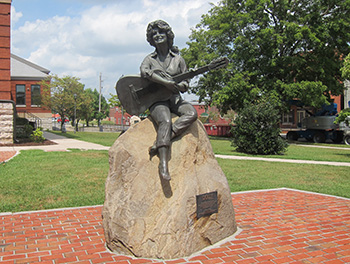 historic downtown sevierville