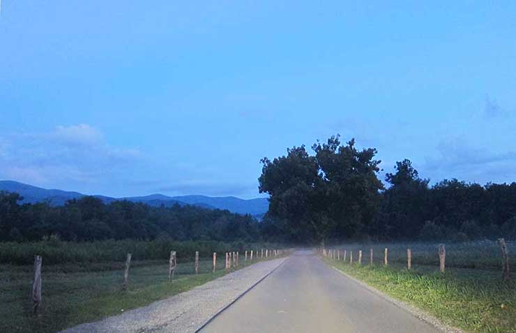 cades cove loop road