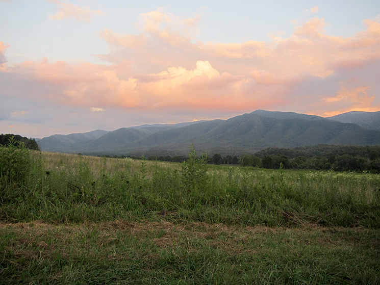 dusk cades cove