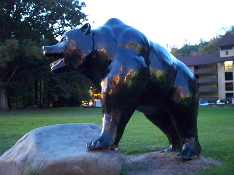 bear statue