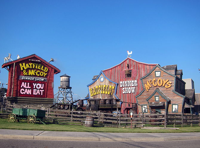 hatfield mccoy dinner show