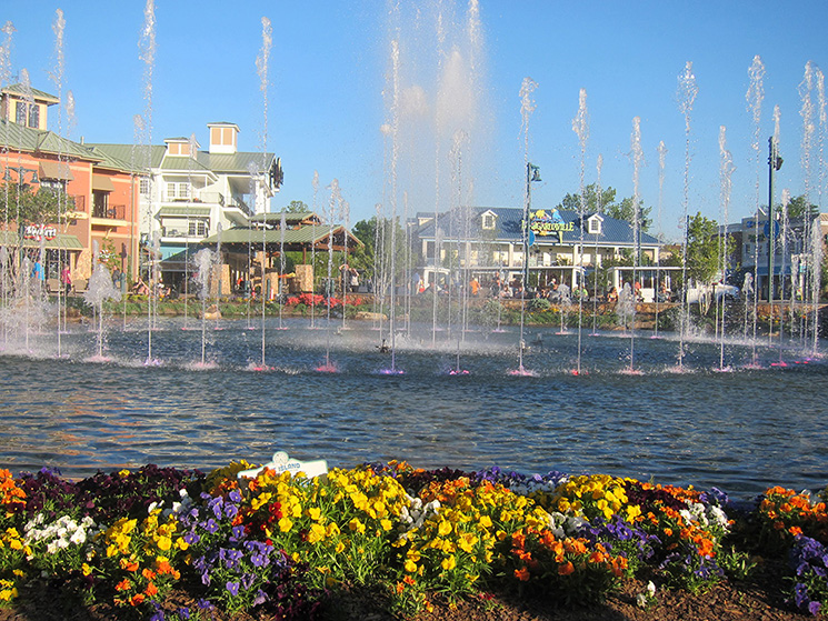 the island in pigeon forge